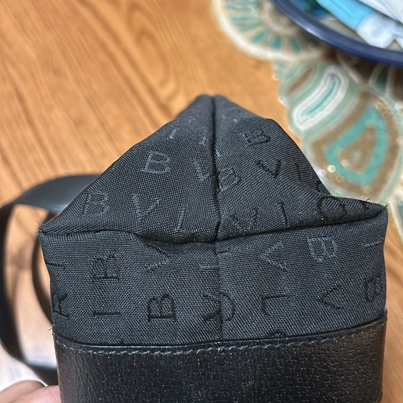 BVLGARI LOGO-MANIA CANVAS, LEATHER TOTE. EUC. - Picture 6 of 13